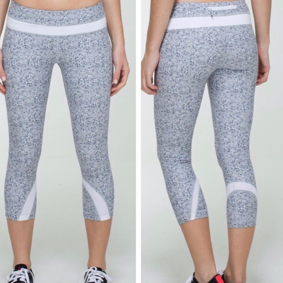 Lululemon Run Inspire Crop Leggings - Picture 5 of 12